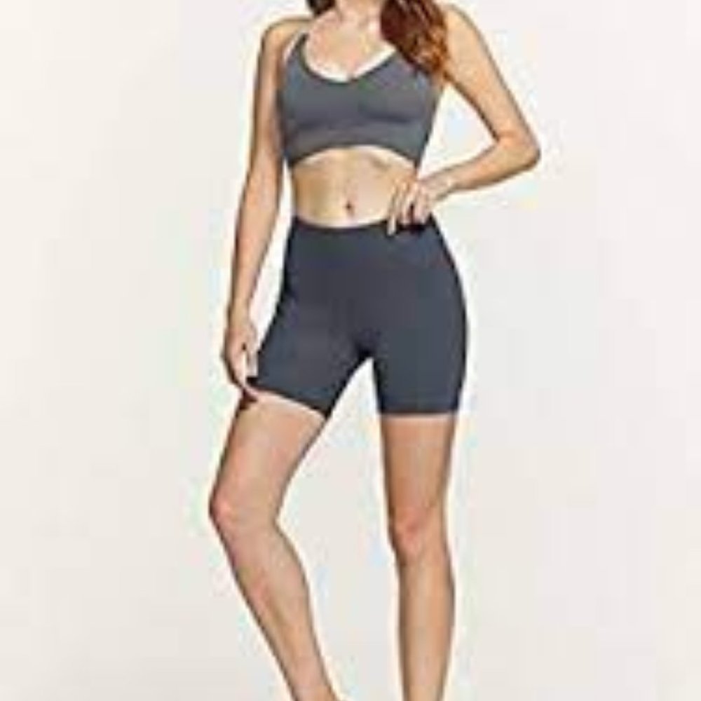 ATHLIO Women's High Waist Tummy Control Yoga Shorts With Phone Pocket New